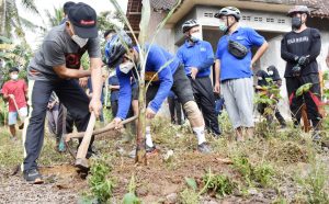 Tanam 1000 Pohon Pisang, Karang Taruna Rejomulyo Dapat Apresiasi