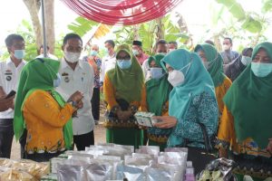 Penilaian Lomba Kelurahan di Tejosari, Metro Timur