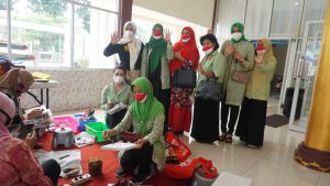 Kunjungi SEKAM Kota Metro, IDII Kagum Dengan Hasil Karya Perajin Metro