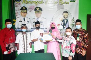 Kabag Kesra Setda Kota Metro Hadiri Fasilitasi Nikah di KUA Metro Utara