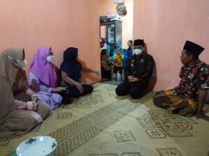 Walikota Metro Takziah ke Rumah Duka Korban Kecelakaan Beruntun