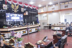 Walikota Hadiri Rapat Paripurna Pembicaraan Tingkat I DPRD Kota Metro Dalam Rangka Penyampaian Raperda Kota Metro