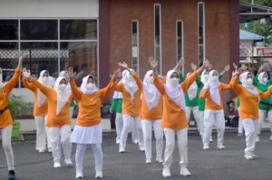HUT Ke-22 Dharma Wanita Persatuan Lakukan Senam Metro Ceria dan Donor Darah