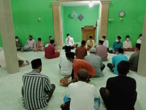 Wahdi Ajak Masyarkat Saling Gotong Royong, Saat Salat Subuh di Purwosari