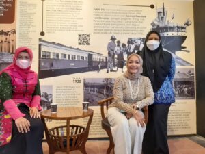 Eny Retno Yaqut Didampingi Bunda Literasi Kota Metro Kunjungi RIS Metro