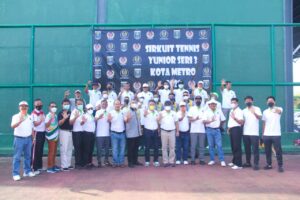 Walikota Metro Membuka Sirkuit Tenis Junior Lampung Seri ke-3