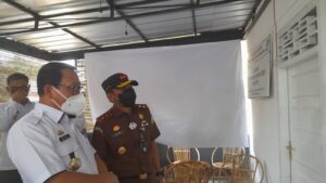 Kunjungi RIS, Kajati Ajak Sukseskan Gerakan Donasi Buku dan Nyeduh Kopi