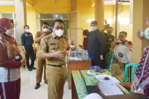 Walikota dan Wakil Walikota Metro Tinjau UPTD Puskesmas Rawat Inap Banjarsari