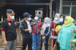 Pemkot Metro Ajak Masyarakat Gotong Royong Bersihkan Lingkungan