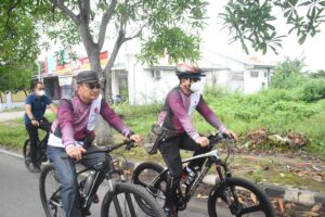 Hidup Sehat, Walikota Metro Bersepeda Bersama Cinta Sehat Ceria Gowes Club