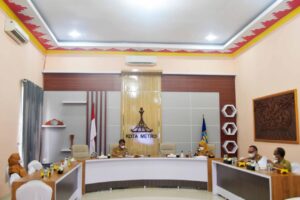 Sekda Kota Metro Pimpin Rapat Evaluasi Covid-19