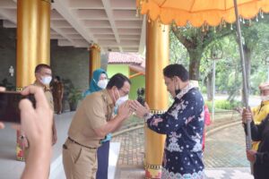 Wahdi Sambut Kunjungan Kerajaan Sekala Brak di Rumdis Walikota Metro