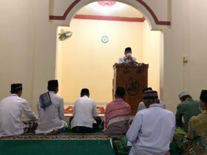 Walikota Metro dan Jajaran Melaksanakan Salat Subuh Berjemaah di Masjid Al-Mursalin