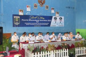 Wahdi Berikan Arahan Pada Musrenbang Kelurahan 2022 di Yosorejo