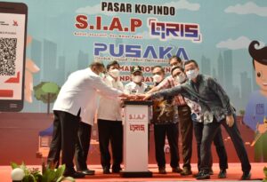 Wakil Walikota Metro Hadiri Pembukaan Pasar S.I.A.P QRIS PUSAKA