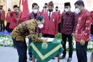 Walikota Metro Hadiri Pelantikan Pimpinan Cabang dan Pengurus IMM