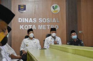 Wakil Walikota Metro Hadiri Pengajian Ramadan Dinas Sosial