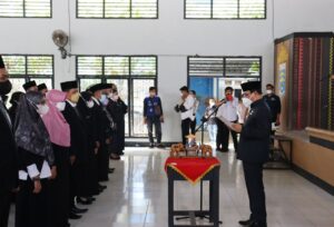 Walikota Metro Melantik 31 Kepala Sekolah