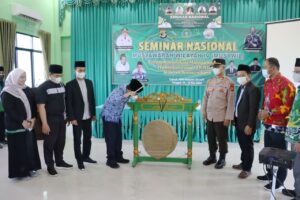 Walikota Metro Hadiri Seminar Nasional Musyawarah Wilayah IV FKMTHI Sumatera Raya