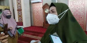 Mengisi Bulan Suci Ramadhan, PKK, DWP dan ACM Gelar Pengajian Di Masjid Taqwa Kota Metro