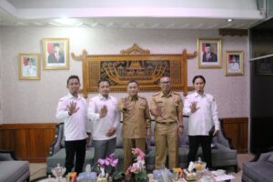 Wakil Walikota Qomaru Zaman Menerima Audiensi HIPDI Kota Metro