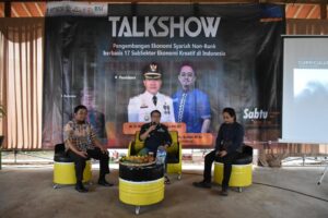 Walikota Metro Wahdi Isi Talksho Pengembangan Ekonomi Syariah Non-Bank