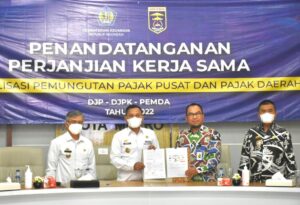 Penandatanganan Perjanjian Kerja Sama Optimalisasi Pemungutan Pajak Pusat dan Pajak Daerah Antara DJP, DJPK dan Pemda Tahun 2022