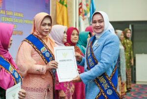Silfia Naharani Dikukuhkan Sebagai Bunda Salud Kota Metro