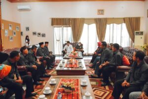 Walikota dan Wakil Walikota Metro, Melepas Keberangkatan Kerukunan FKUB Metro ke 3 Kabupaten/Kota