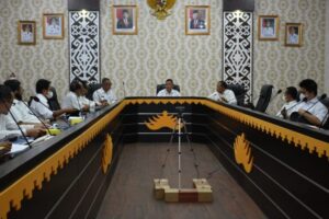 Sekda Metro Pimpin Rapat Ekspos E-Kinerja dan E-Absensi