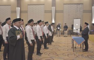 <strong>Ketua KPU Metro Lantik 66 PPS se-Kota Metro</strong>