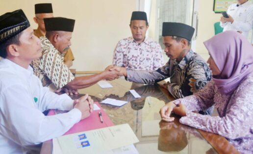 Andika dan Devita Resmi Nikah di KUA Metro