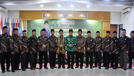 Wahdi Hadiri Serah Terima Pimpinan Wilayah Muhammadiyah
