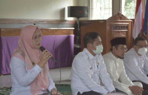 Staf Ahli 1 Silfia Naharani, hadiri amaliah ramadhan Dinkes Metro