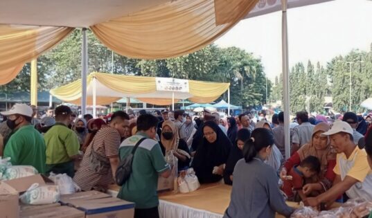Pasar Murah : 9 Bahan Pokok Dijajakan Pemprov Lampung di Kota Metro