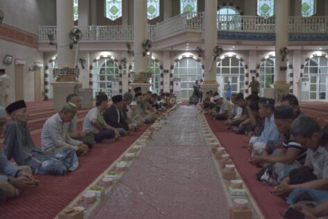 Buka bersama jamaah Masjid Taqwa, Walikota Metro ajak mengerjakan amal kebaikan