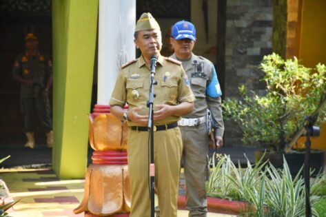 Apel Mingguan, Bangkit Ajak ASN Berpartisipasi dalam Hari Jadi Kota Metro dan Disiplin Kerja