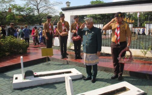 Ziarah Makam Pahlawan, Jadi Agenda Rutin Peringatan HUT Kota Metro ke – 86