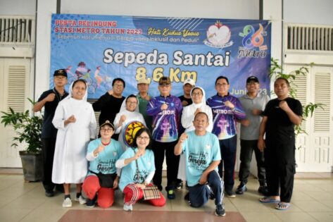 Wakil Walikota Lepas Sepeda Santai HUT Gereja Hati Kudus Metro 8,6 KM