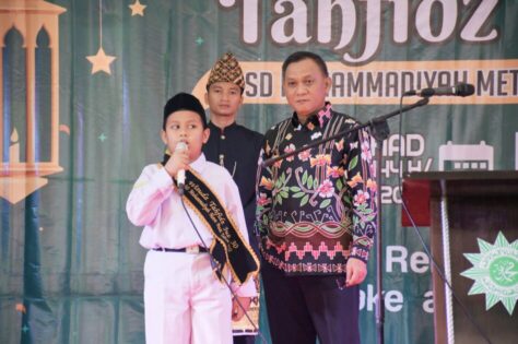 Ingat Terus Jasa Gurumu, Pesan Wakil Walikota Metro Saat Hadiri Wisuda Tahfidz SD Muhammadiyah Metro