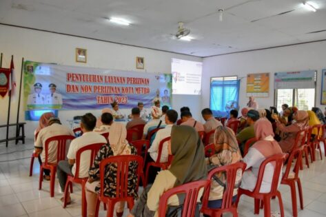 Terkait Layanan Perizinan, DPMPTS Kota Metro Beri Penyuluhan di Kecamatan Metro Barat