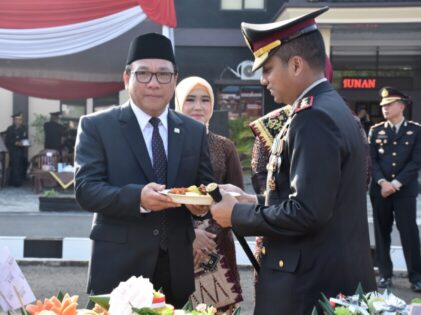 Walikota Metro Hadiri Upacara Peringatan Hari Bhayangkara ke-77