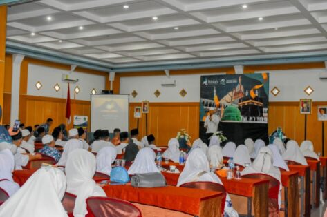 Wakil Wali Kota Metro Berikan Bimbingan Haji dan Umroh ke Masyarakat