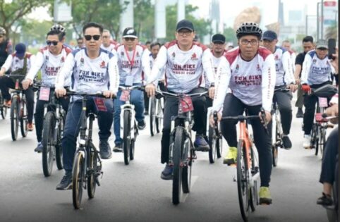 Wali Kota Metro Beserta Walikota  se Indonesia Gowes Keliling Kawasan Metro Tanjung Bunga (CPI)