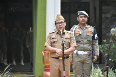 Wahdi Ajak ASN Ikuti Kegiatan Gotong Royong Saat Libur Kerja