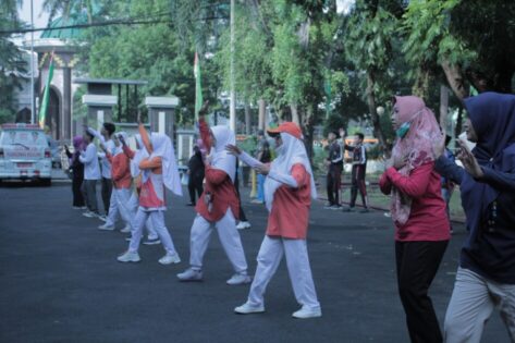 Pegawai Pemkot Metro Jaga Kebugaran dengan Senam Jumat Ceria