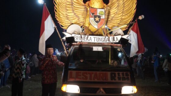 Kreatif dan Meriah, Wahdi Apresiasi Pawai Karnaval HUT RI ke 78 di Sumbersari