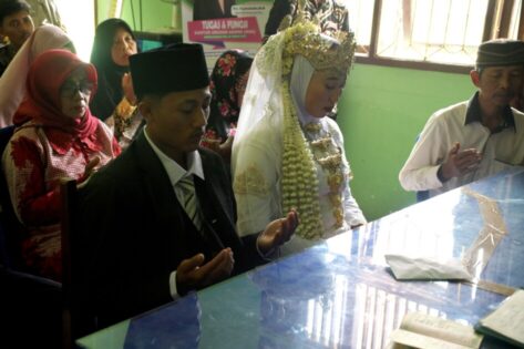 Warga Metro Selatan ikuti Program Fasilitasi Nikah