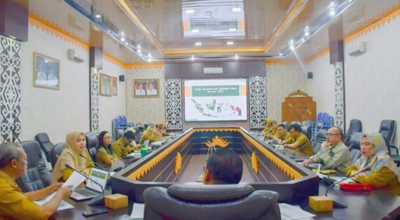 Pemkot Metro Bahas Pengelolaan Cadangan Pangan dan Koordinasi SKPG FSVA