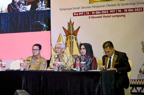 Wahdi Jadi Narasumber Pertemuan Ilmiah PIT HOGSI, Bahas Program di Bumi Sai Wawai